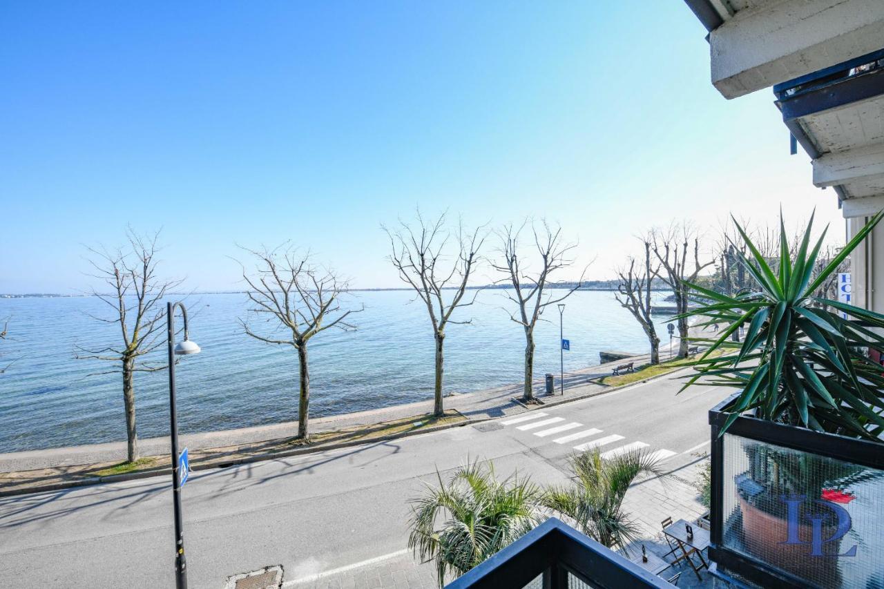 דסנזאנו דל גארדה Desenzanoloft Official Partner Marriott Homes & Villas - Charming On The Lake Front Lake מראה חיצוני תמונה