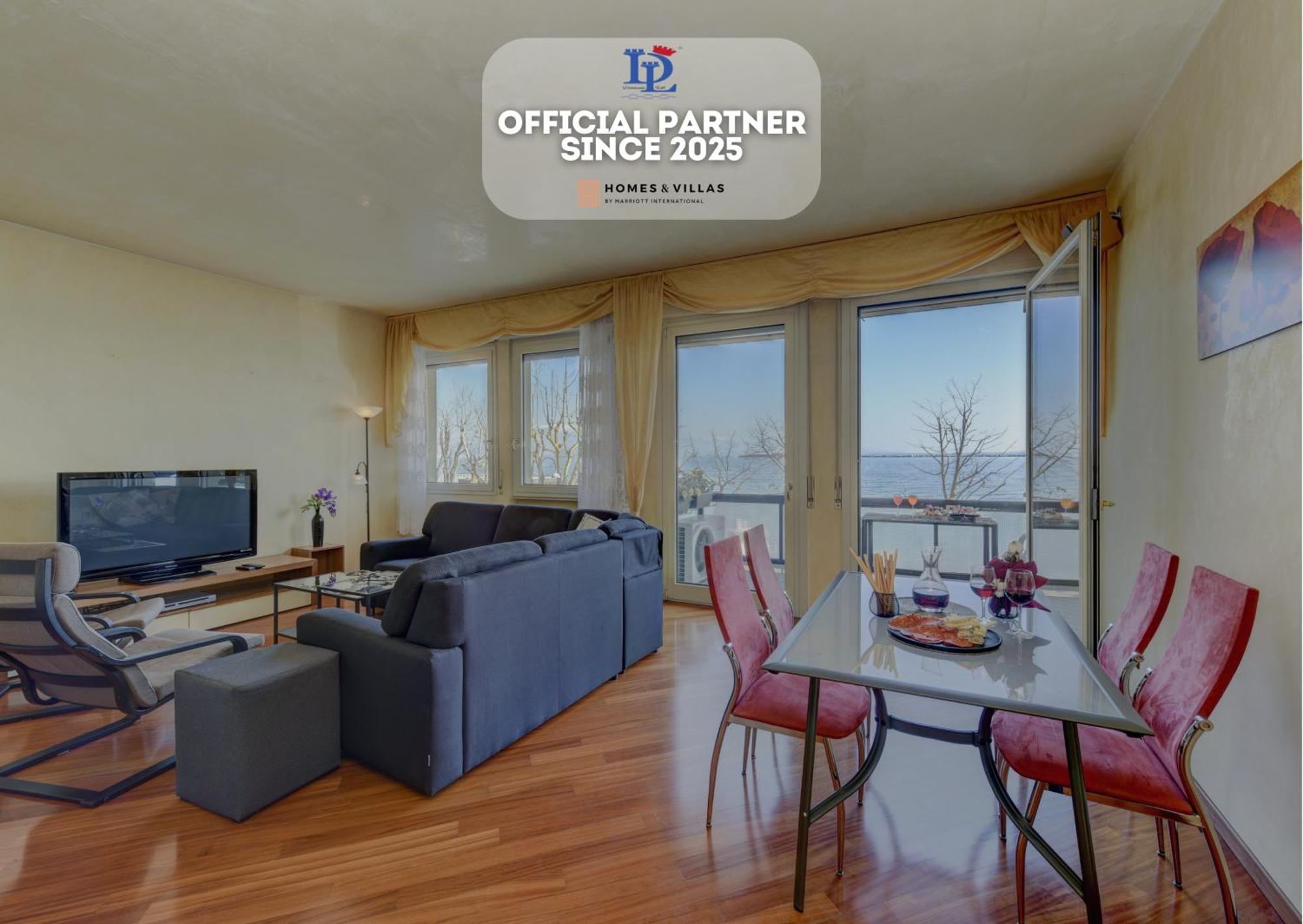 דסנזאנו דל גארדה Desenzanoloft Official Partner Marriott Homes & Villas - Charming On The Lake Front Lake מראה חיצוני תמונה